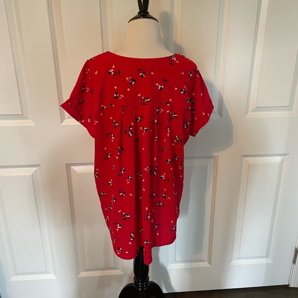 Pleione (anthropology) floral blouse - Picture 3 of 10